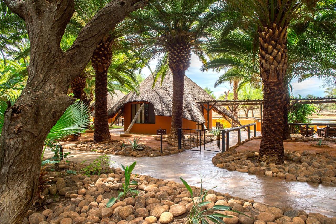 Omaruru Game Lodge Bagian luar foto